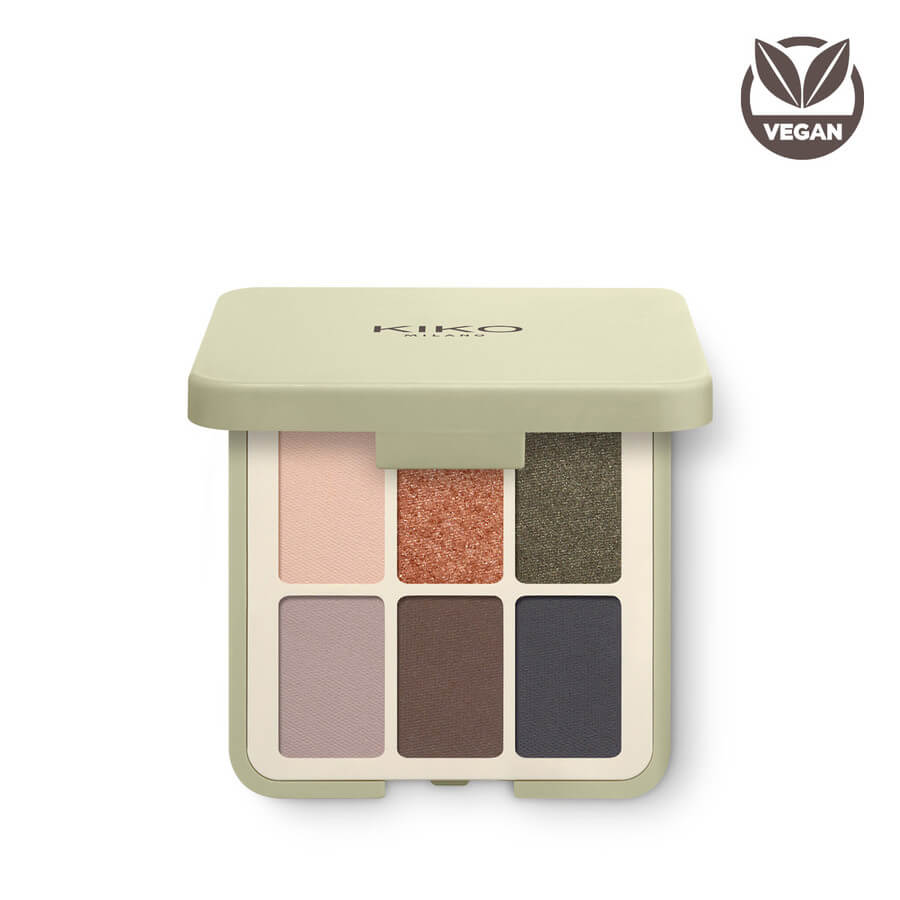 GREEN ME MEDIUM EYESHADOW PALETTE